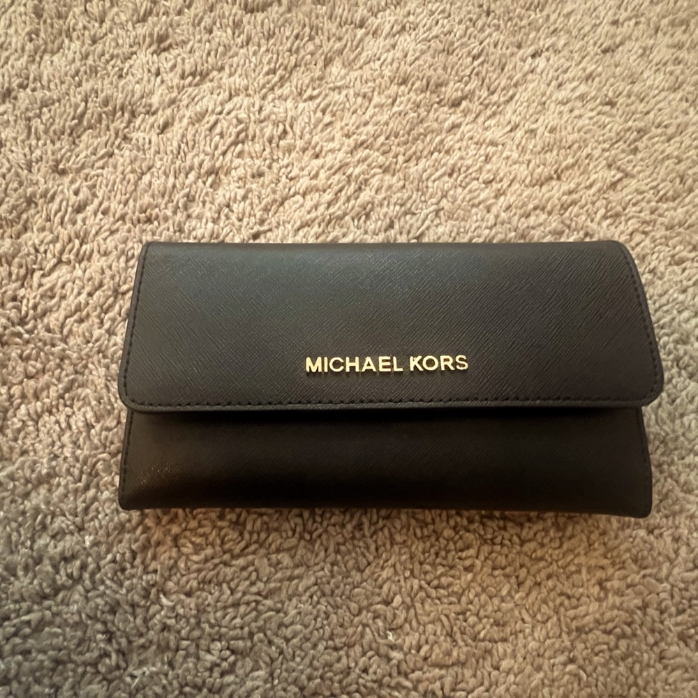 Michael Kors wallet